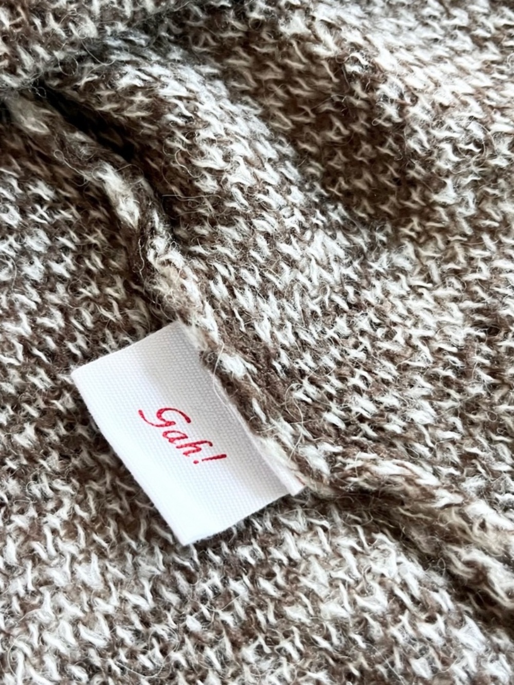 Lisa Says Gah Lucinda vintage rug mocha top - Picture 6 of 9